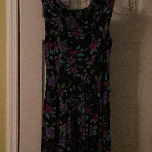 Pants - Picture 3 of 8